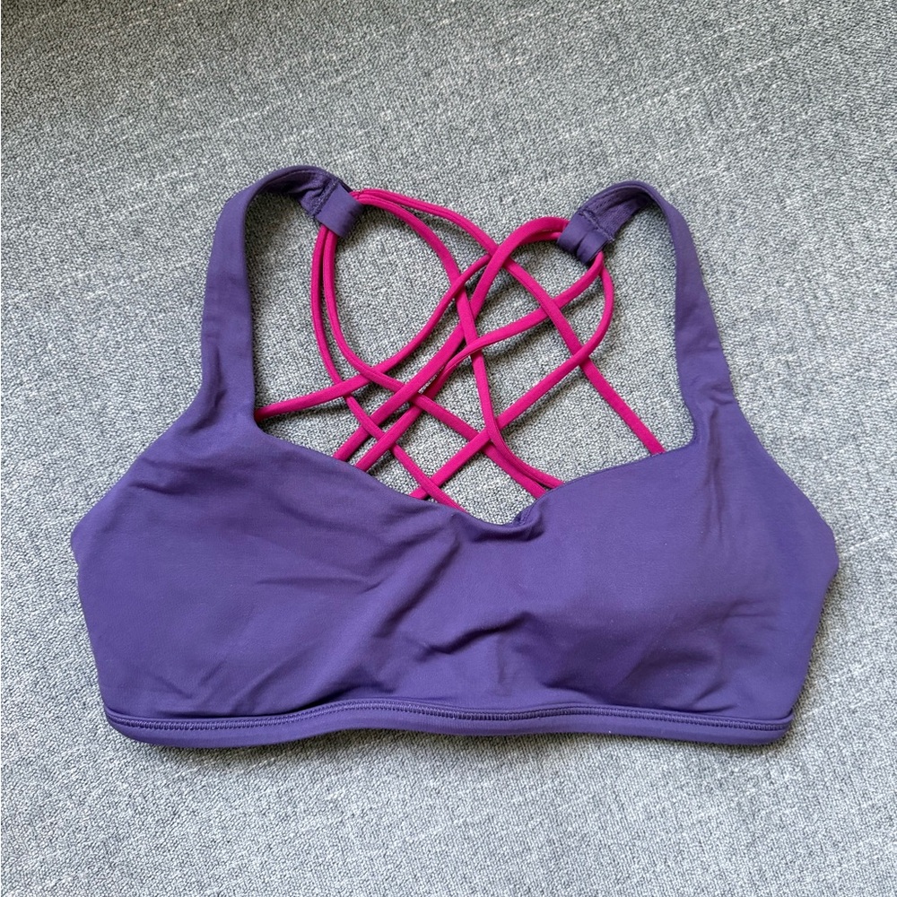 Lululemon Free to Be Bra